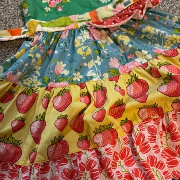 Matilda Jane Meadow Sweet Ellie Dress Strawberries Print Good Hart Size 4 Girls - Picture 3 of 3